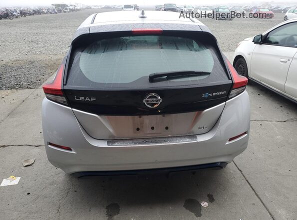 1N4AZ1CP2JC306163 2018 NISSAN LEAF Silver Vista trasera