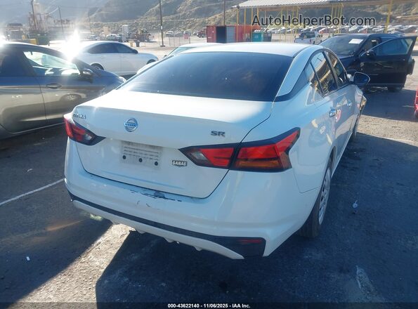 1N4BL4BV6MN374854 2021 NISSAN ALTIMA White Задня права чверть
