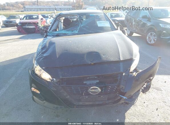 1N4BL4BV9MN358681 2021 NISSAN ALTIMA Black Widok z przodu