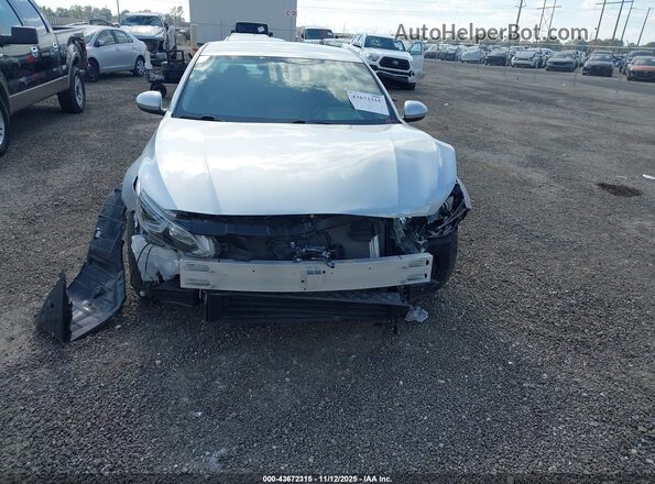 1N4BL4BVXLC267090 2020 NISSAN ALTIMA Silver Widok z przodu