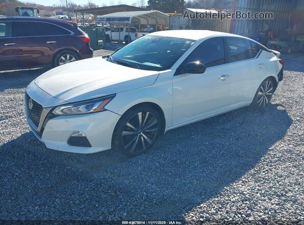 1N4BL4CV2MN401336 2021 NISSAN ALTIMA White Front left