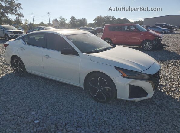1N4BL4CV2RN332347 2024 NISSAN ALTIMA White Front right