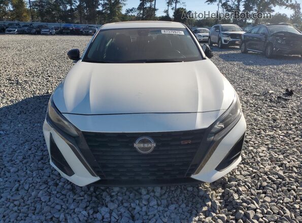 1N4BL4CV2RN332347 2024 NISSAN ALTIMA White Front view