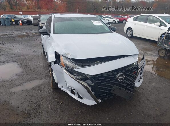 1N4BL4CV3RN308784 2024 NISSAN ALTIMA Light Blue 