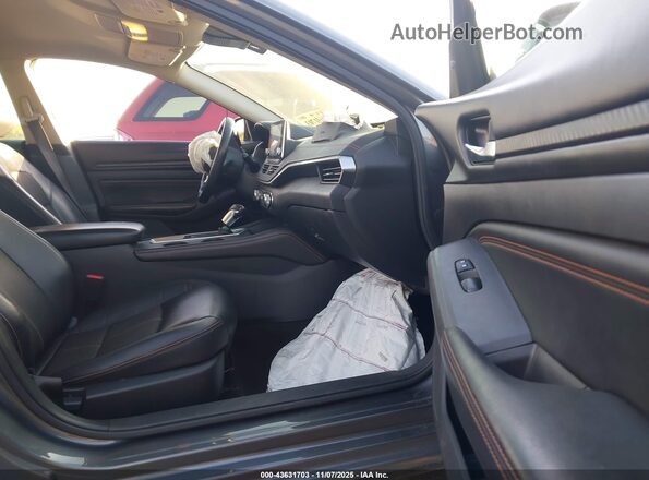 1N4BL4CV5MN316538 2021 NISSAN ALTIMA Gray Вид салону спереду