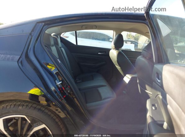 1N4BL4CV5NN380855 2022 NISSAN ALTIMA Black Widok naklejki z numerem VIN