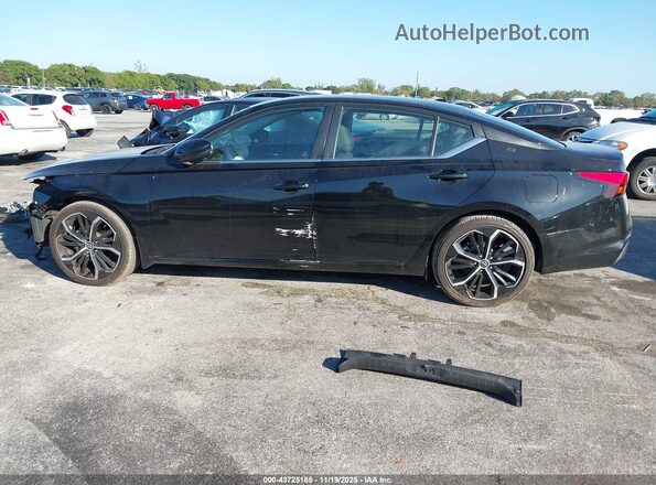 1N4BL4CV5NN380855 2022 NISSAN ALTIMA Black 