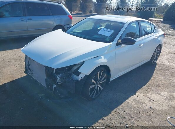 1N4BL4CV9LC112805 2020 NISSAN ALTIMA White წინა მარცხენა ხედი სამი მეოთხედიდან