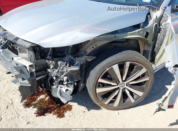 1N4BL4CVXNN389714 2022 NISSAN ALTIMA Silver Widok z przodu
