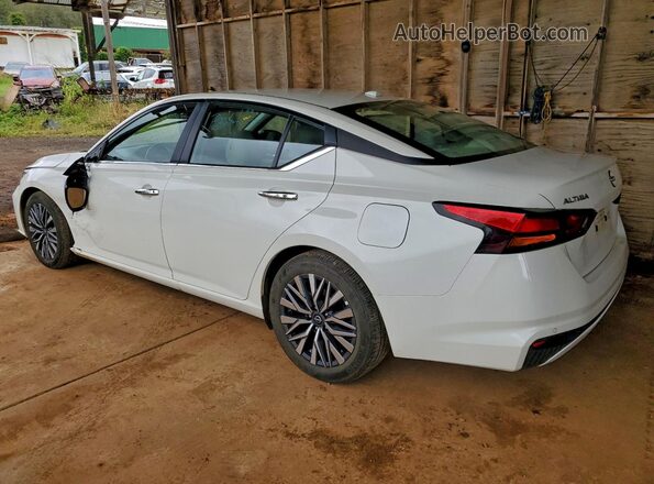 1N4BL4DV0SN301263 2025 NISSAN ALTIMA White 