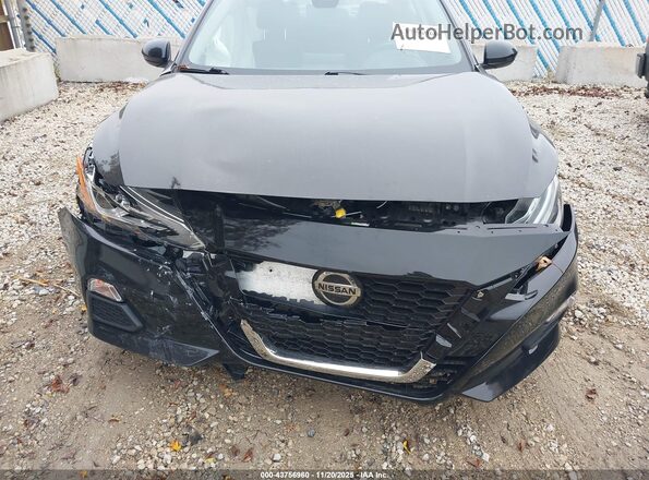 1N4BL4DV2NN319803 2022 NISSAN ALTIMA Черный Вид спереди