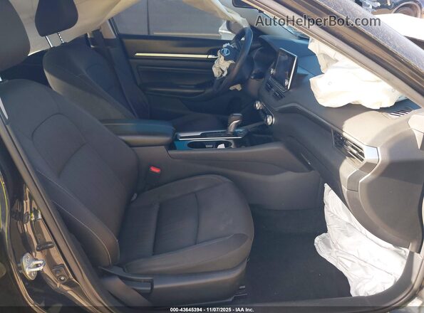 1N4BL4DV6MN367335 2021 NISSAN ALTIMA Черный Вид салона спереди