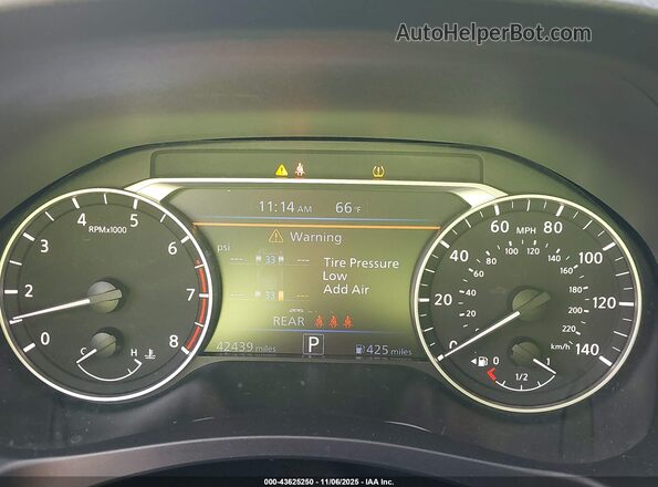 1N4BL4DW8RN318220 2024 NISSAN ALTIMA Красный Вид задних сидений