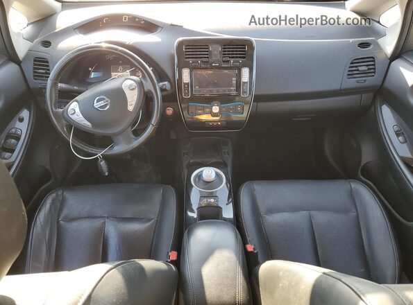 1N4BZ0CP0GC304550 2016 NISSAN LEAF Gray Dashboard view
