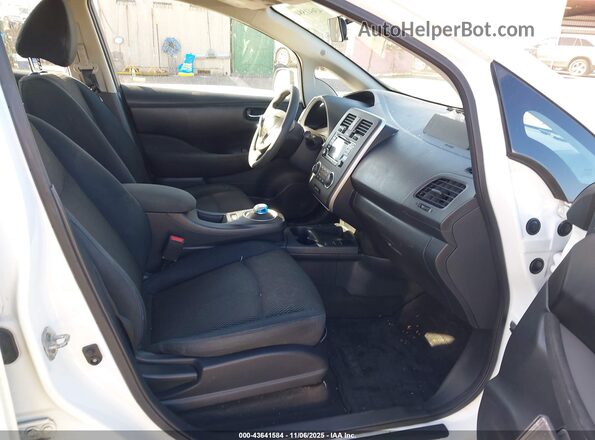 1N4BZ0CP4HC311034 2017 NISSAN LEAF White Սալոնի դիմացի տեսք