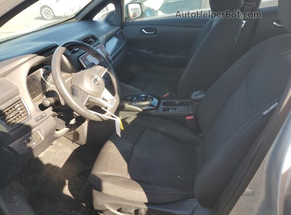 1N4BZ1CP0KC308919 2019 NISSAN LEAF Silver Вид салону спереду