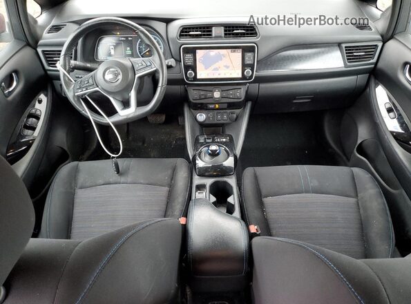 1N4BZ1CP6KC311047 2019 NISSAN LEAF Red Вид панелі приладів