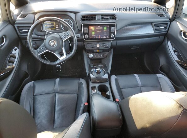 1N4BZ1CP9KC317828 2019 NISSAN LEAF White Widok deski rozdzielczej