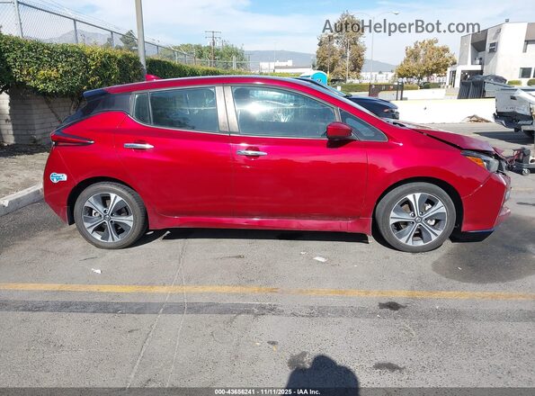1N4BZ1CV4MC555295 2021 NISSAN LEAF Red Սալոնի հետևի տեսք