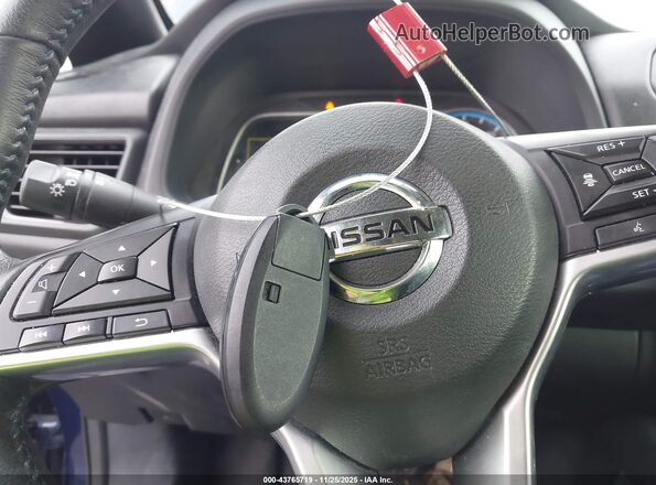 1N4BZ1DP4LC309555 2020 NISSAN LEAF Blue Vista del salpicadero
