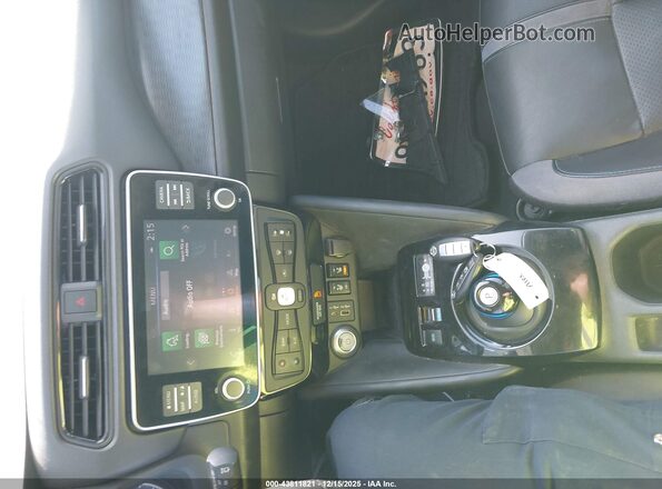 1N4BZ1DP7LC304642 2020 NISSAN LEAF Серый Вид панели приборов
