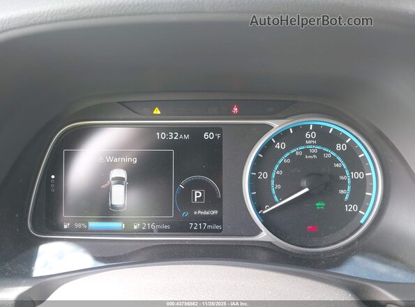 1N4CZ1CV0SC559488 2025 NISSAN LEAF White 