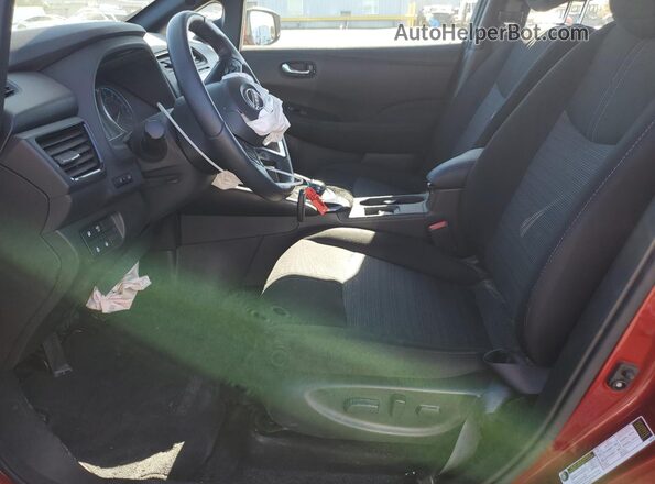 1N4CZ1CVXPC559361 2023 NISSAN LEAF Burgundy Front interior view