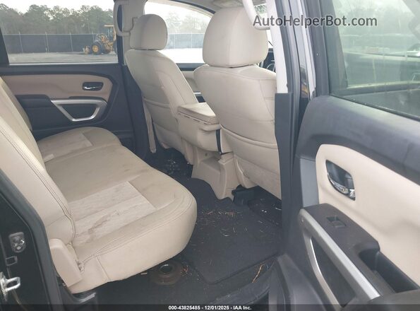 1N6BA1F3XHN570368 2017 NISSAN TITAN XD Black Вид наклейки з VIN-кодом