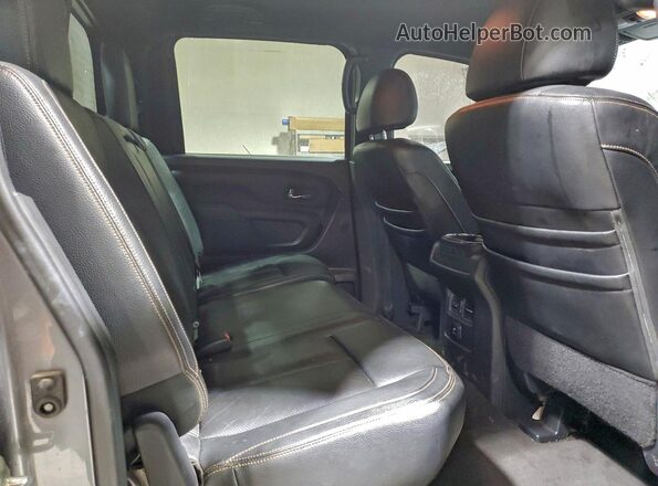 1N6BA1F45JN530004 2018 NISSAN TITAN Gray Rear seats view