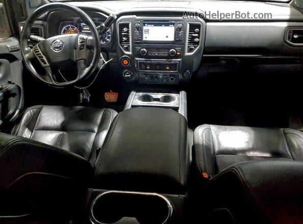 1N6BA1F45JN530004 2018 NISSAN TITAN Gray Dashboard view
