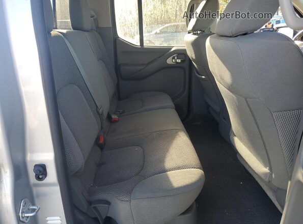 1N6ED0EA2MN712883 2021 NISSAN FRONTIER Silver Vista de los asientos traseros