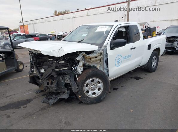 1N6ED1CL7RN637342 2024 NISSAN FRONTIER White Front left