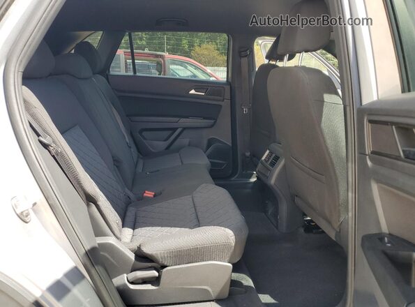 1V2AC2CA8LC200704 2020 VOLKSWAGEN ATLAS Silver Вид задніх сидінь