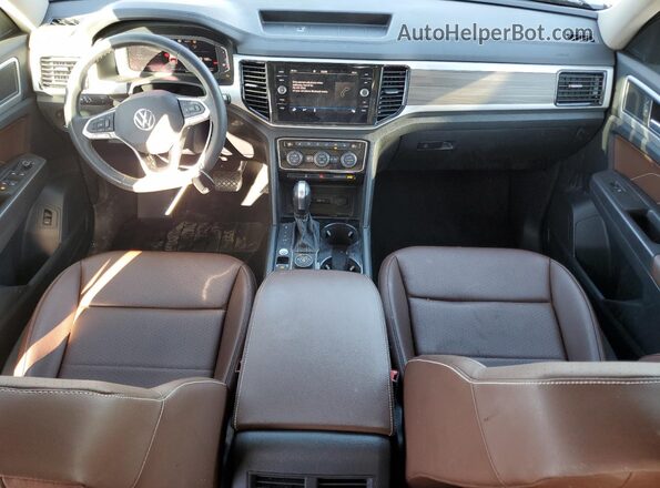 1V2BR2CA0PC513545 2023 VOLKSWAGEN ATLAS Silver Vista del salpicadero