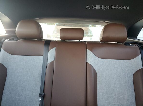 1V2CRPE89RC007355 2024 VOLKSWAGEN ID.4 White უკანა სავარძლების ხედი