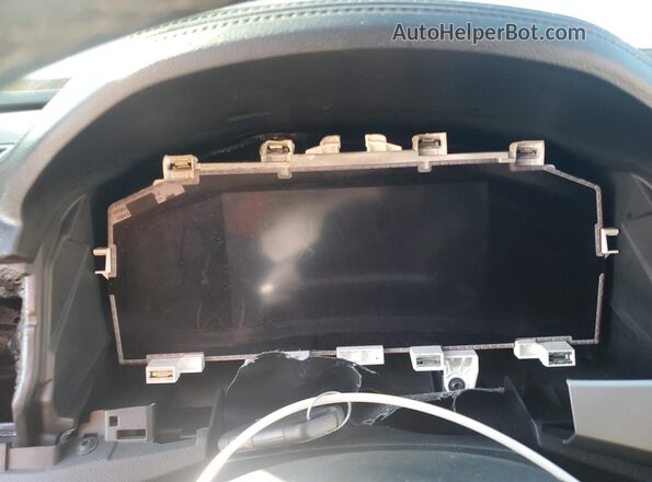 1V2DP2CA2PC546075 2023 VOLKSWAGEN ATLAS White Widok zestawu wskaźników