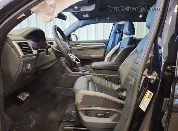 1V2FE2CA4PC225041 2023 VOLKSWAGEN ATLAS Black Vista interior delantera
