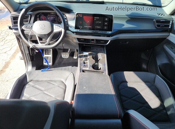 1V2GR2CA2RC567423 2024 VOLKSWAGEN ATLAS Black Dashboard view