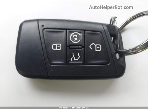 1V2JE2CA1PC227761 2023 VOLKSWAGEN ATLAS White Вид панелі приладів