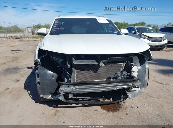 1V2LC2CA5NC208416 2022 VOLKSWAGEN ATLAS White Vista interior trasera