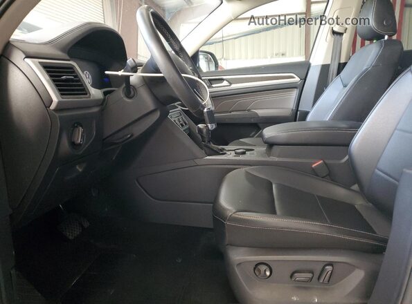 1V2LP2CA3NC512090 2022 VOLKSWAGEN ATLAS White Вид салону спереду