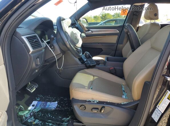 1V2SE2CA2LC222356 2020 VOLKSWAGEN ATLAS Black Widok wnętrza z przodu