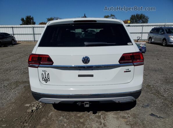 1V2TR2CA5LC503043 2020 VOLKSWAGEN ATLAS White Rear view