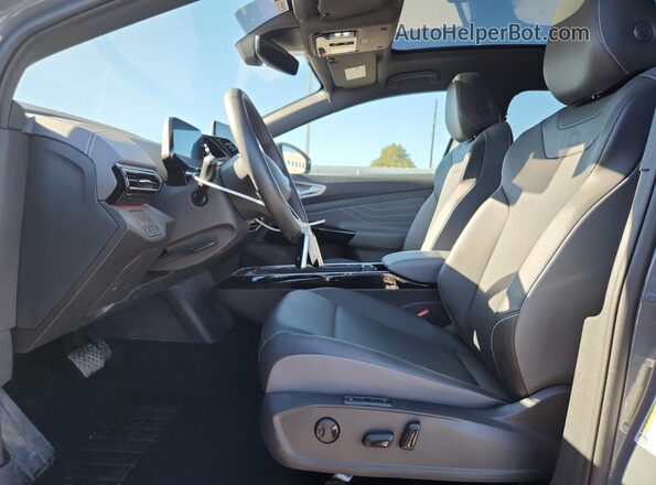 1V2WNPE89PC047800 2023 VOLKSWAGEN ID.4 Gray Front interior view