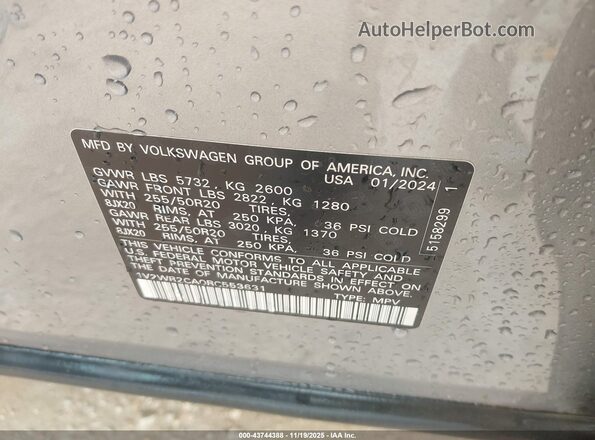 1V2WR2CA0RC553631 2024 VOLKSWAGEN ATLAS Silver Vista del compartimento del motor
