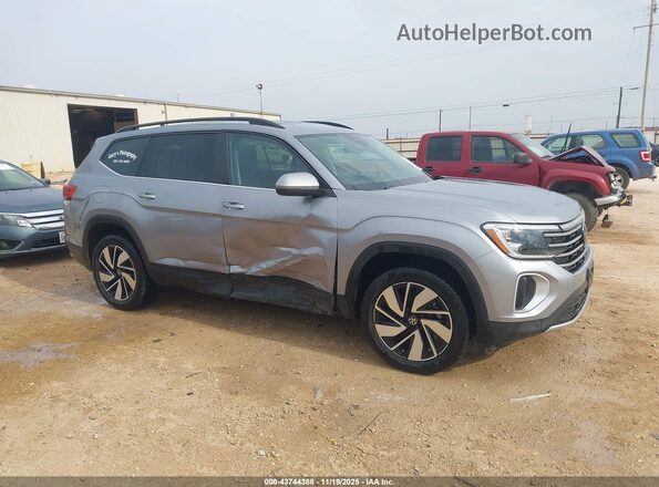 1V2WR2CA0RC553631 2024 VOLKSWAGEN ATLAS Silver Vista interior trasera