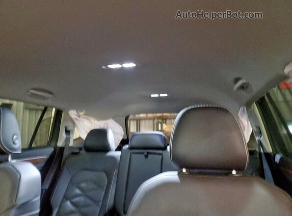 1V2WR2CA8SC544990 2025 VOLKSWAGEN ATLAS Зеленый Вид задних сидений