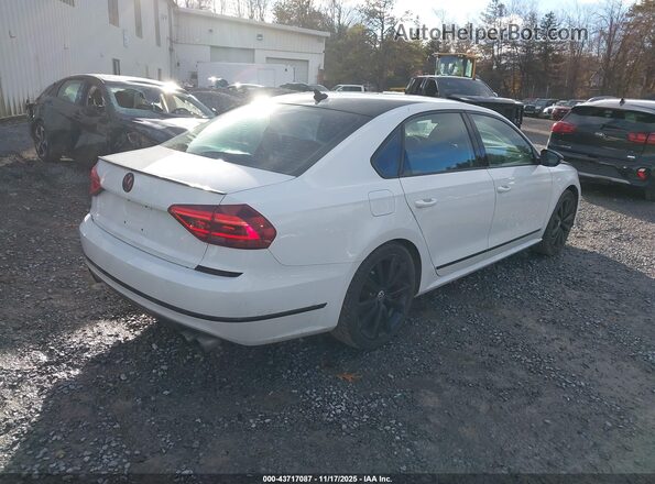 1VWJM7A39JC049527 2018 VOLKSWAGEN PASSAT White Trasero derecho