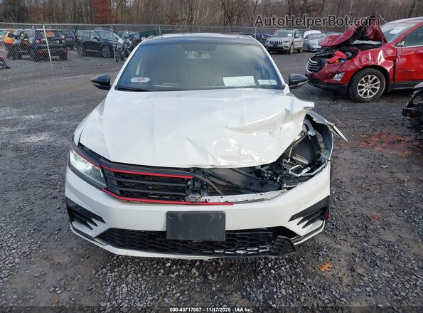 1VWJM7A39JC049527 2018 VOLKSWAGEN PASSAT White Vista del cuadro de instrumentos