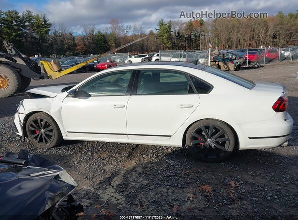 1VWJM7A39JC049527 2018 VOLKSWAGEN PASSAT White Vista interior de 360 grados